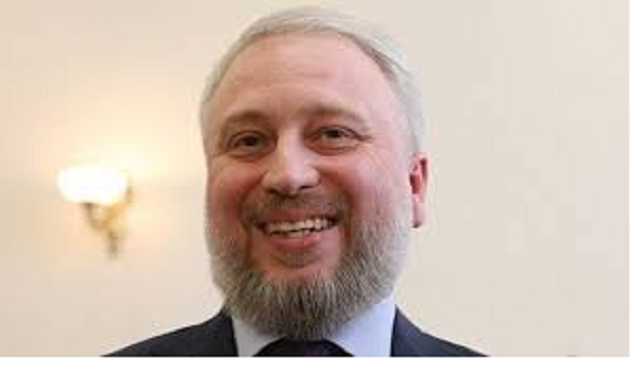 В интересах Суркиса: У Медведчука взялись открыто угрожать главе НАПК