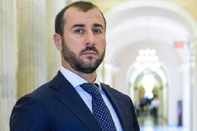 Просьбы о помощи в лечении больных детей нардеп Рыбалка переадресовывает Супрун