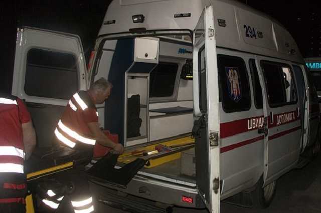 Голый окровавленный мужчина напугал жителей Киева: подробности и фото