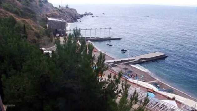 "Туристическая" Ялта: в сети обнародовали красноречивые фото с веб-камер курорта