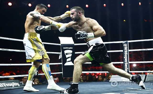 Усик победил Гассиева в финале WBSS и стал абсолютным чемпионом мира