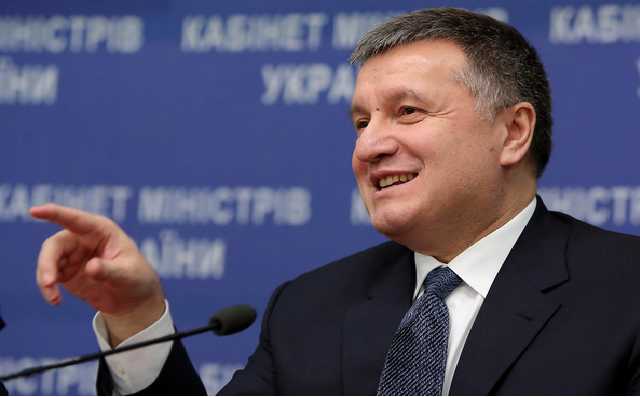 Аваков живет в "министерском" особняке, на который тратятся миллионы из бюджета