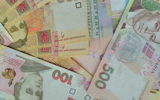 Задолженность по зарплате в Украине превысила два миллиарда