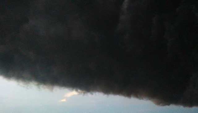 Похоже на конец света: в сети показали пугающие кадры бури в Тернополе