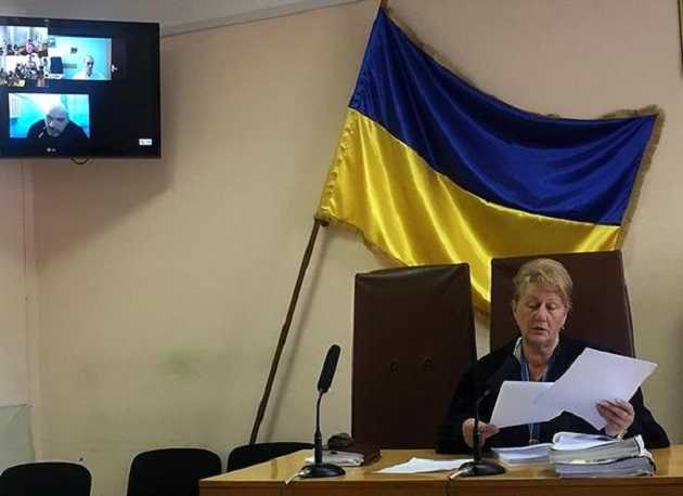 Суддя, яка «анулювала» справу Крисіна, взяла самовідвід