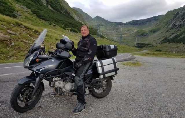 Не зарплатой единой: как фирмы семьи главного врача Ивано-Франковской ОКБ продают медикаменты больницам области