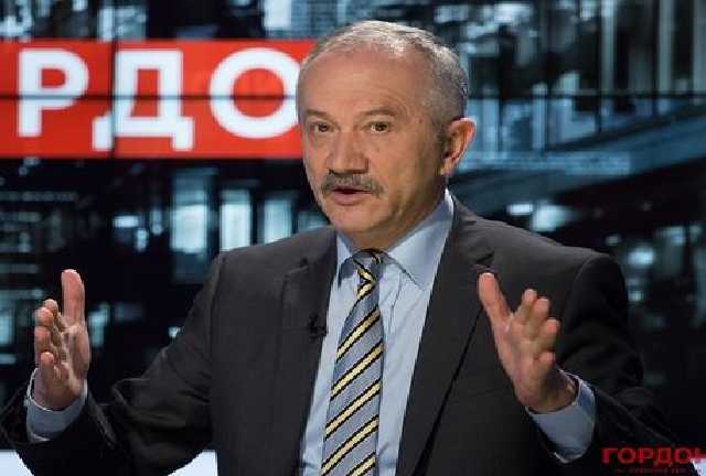 Віктор Пинзеник назвав "нездоровим" економічне зростання в Україні