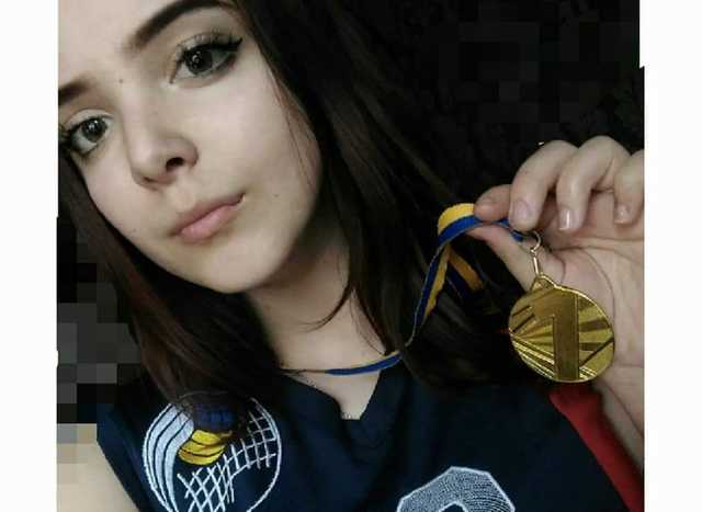 "Хоть убивай - ничего не будет!" Зверски избитая в Чернигове школьница сделала заявление
