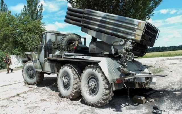 Танки, «Грады», гаубицы: Россия начала переброску военной техники на Донбасс