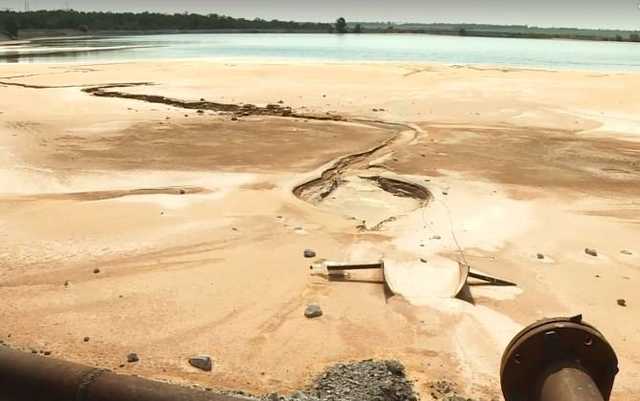 Отстойник Торецкого фенольного завода