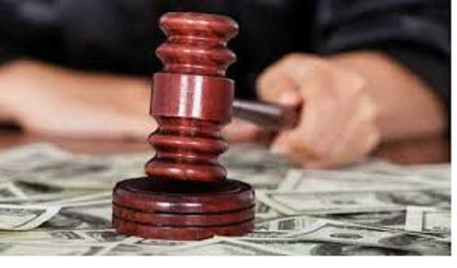 Суд скасував вирок екс-судді з Житомира, яку обвинуватили у хабарі