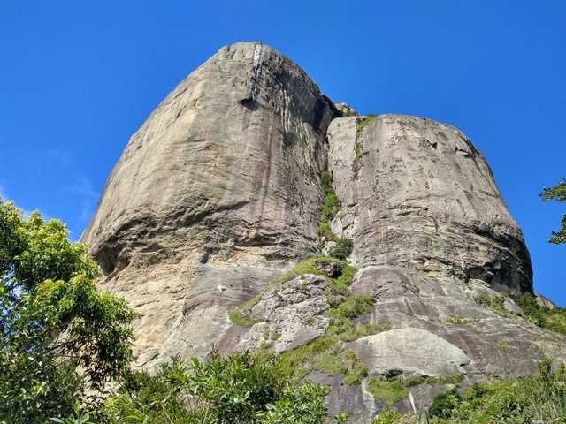 У Харківській області підліток впав зі скелі через фото