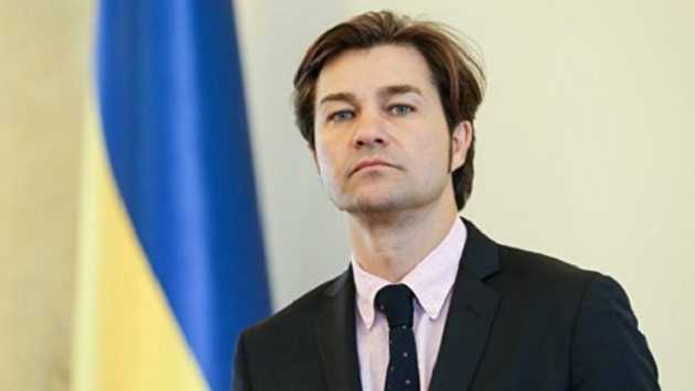 Конфликт интересов: НАПК вынесло предписание министру культуры Нищуку