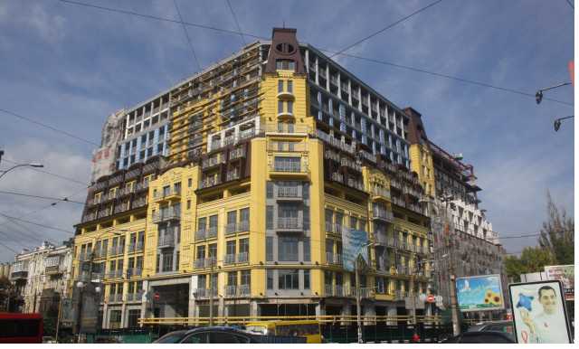 ООО “Патели Лизинг” не оставляет попыток узаконить “Монстр на Подоле”