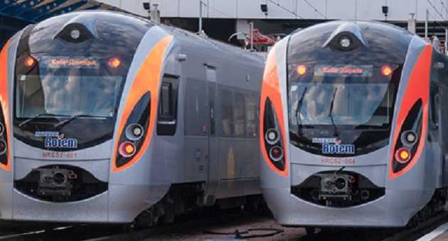 Порошенко сообщил о рекорде поездов “Интерсити”