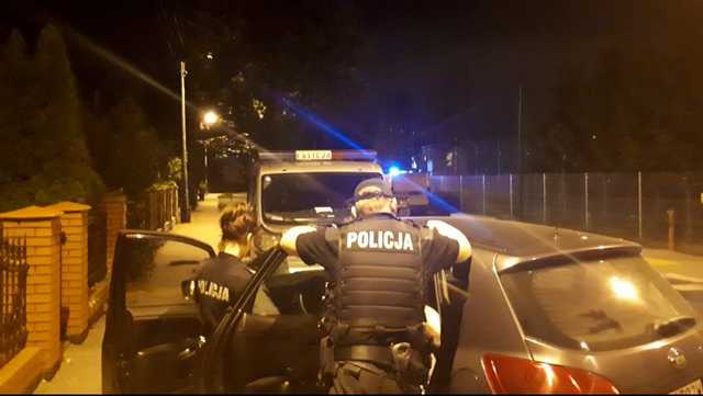 В Польше мужчины с мачете напали на украинцев