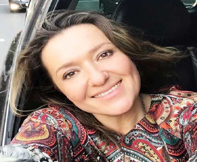 "Помоліться": Зіркова українська співачка звернулася до українців