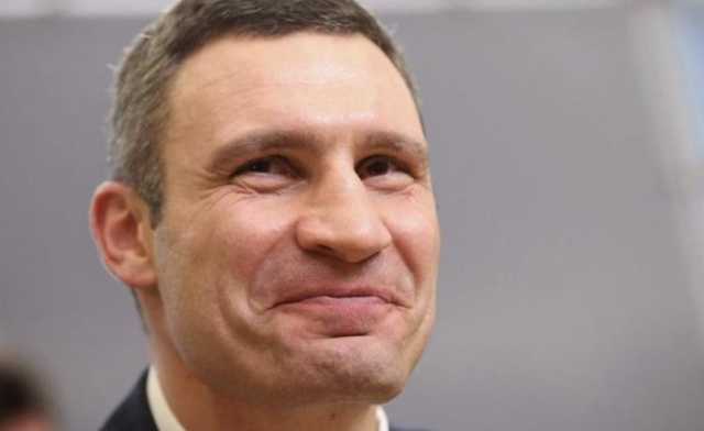 Кличко появился на публике со своими сыновьями