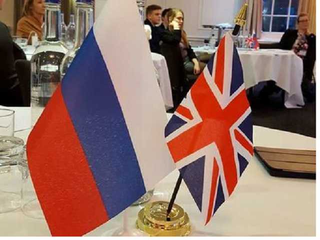 Перехват российского самолета Бе-12 над Черным морем: Россия обвинила Великобританию в провокации