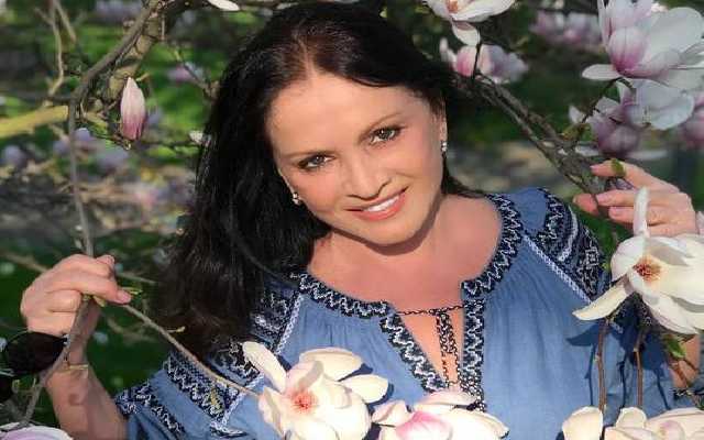 Стало известно о состоянии госпитализированной Ротару