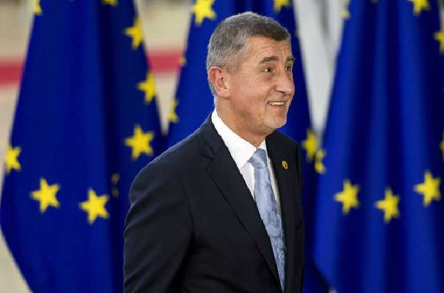 Чехия отказывается принимать беженцев из Африки, так как принимает украинцев - Бабиш