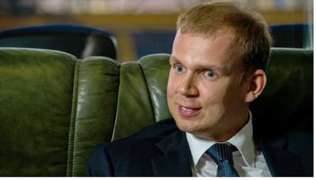 За допомогою «адвокатів-запроданців» біглий олігарх Курченко планує повернути контроль над своїми активами в Україні