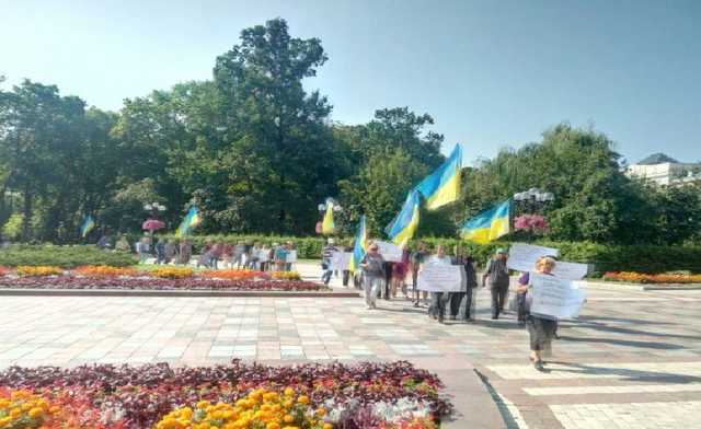 Всеукраинский масштаб битвы за село Подгорцы: ответ за министерством регионального развития