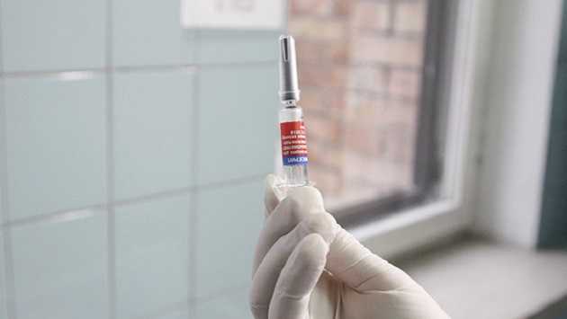 Популярная вакцина попала под запрет в Украине