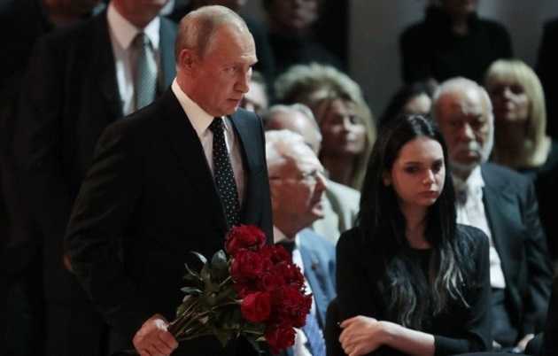 В Москве в присутствии Путина и Медведева попрощались с Кобзоном