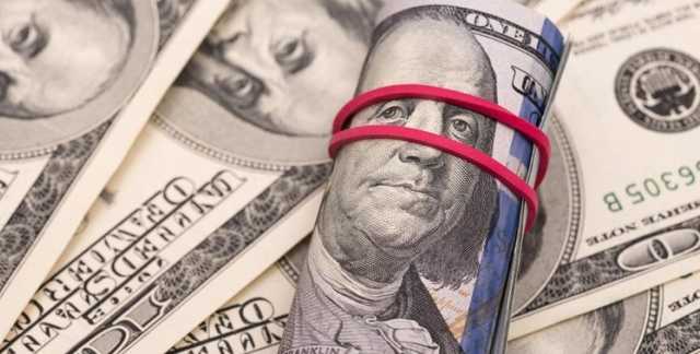 Доллар и евро снова подорожали в курсах Нацбанка