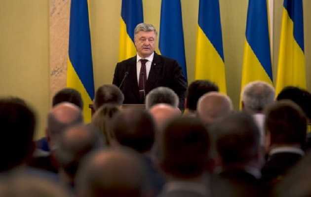 Порошенко выстраивает отношения не профессионально, а понятийно – Бутусов