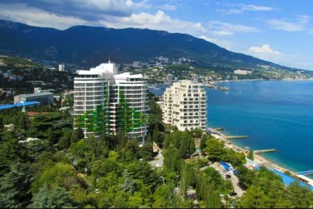 Военный прокурор Павел Лемешев получил выговор за крымскую недвижимость