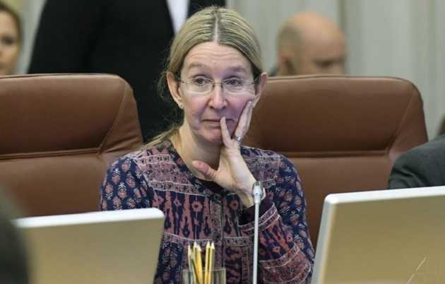 Богомолец заявила, что команду Супрун необходимо "выметать метлой" из МОЗ