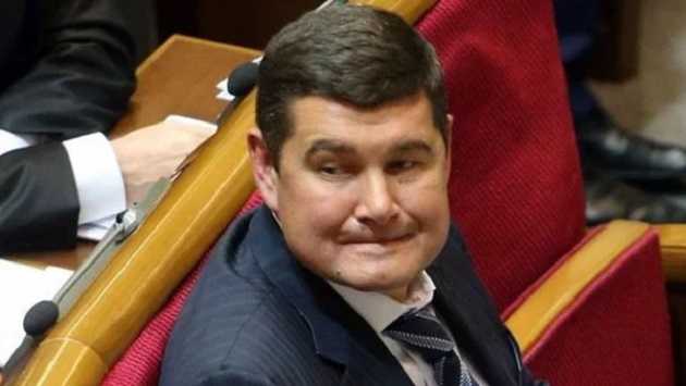 Антикоррупционное бюро получило доступ к телефону нардепа-беглеца Онищенко