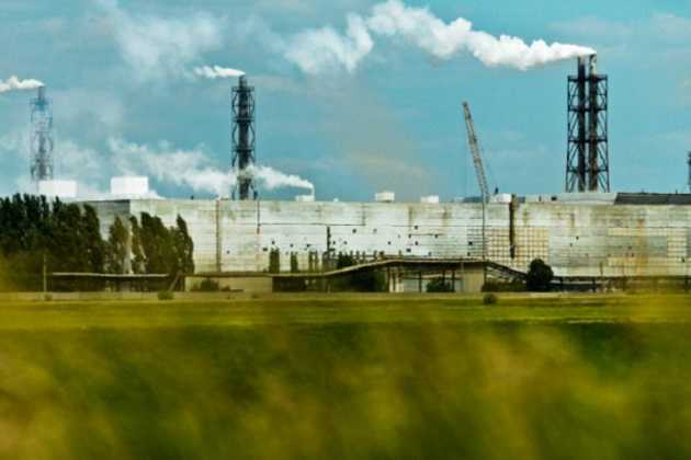 Цветущий Крым превратили в полигон: Парубий потребовал направить на полуостров миссию экологов