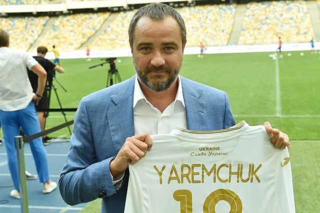 Россия хочет запретить футболки сборной Украины с лозунгом «Слава Украине»