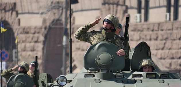 "Слава Украине": Аваков на неделю отложил введение приветствия