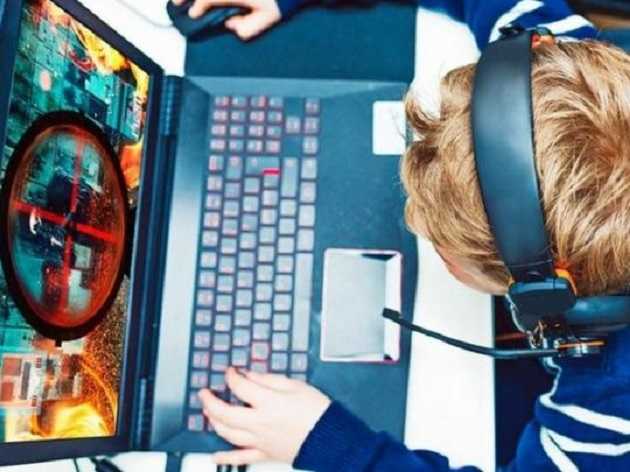 Отрезал голову бензопилой: подросток убил себя из-за компьютерной игры