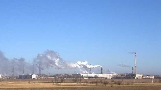 ЧП на Крымском Титане. В школах и детсадах рядом с Крымом приостановили обучение