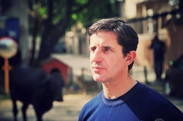 В Киеве парень хотел сделать девушке предложение, похитив ее. Его задержала полиция