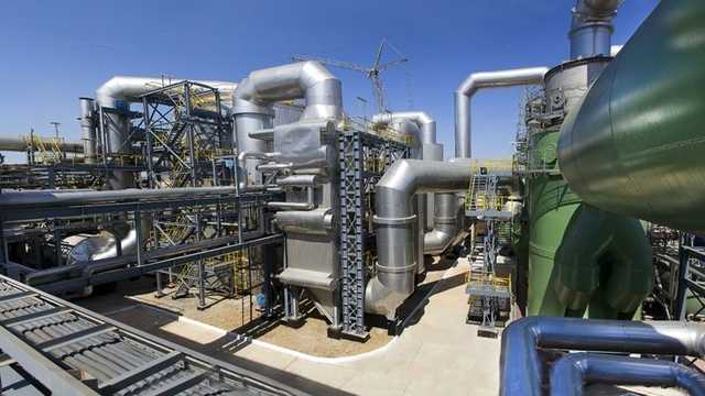 Гендиректор "Крымского титана" уточнил, когда завод полностью остановят