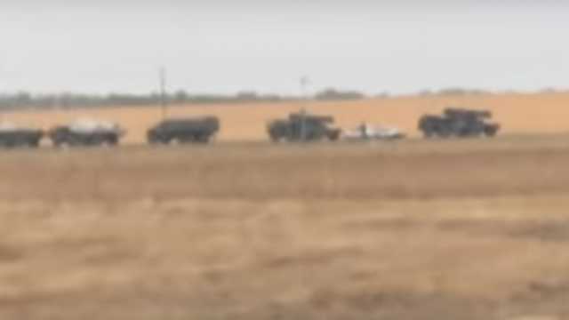 В сеть выложили видео российских «Ураганов» на границе с Донбассом