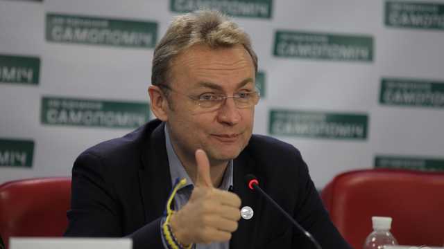 "Больно, но правильно" - Садовой прокомментировал роспуск "Самопомочи" в Киевраде