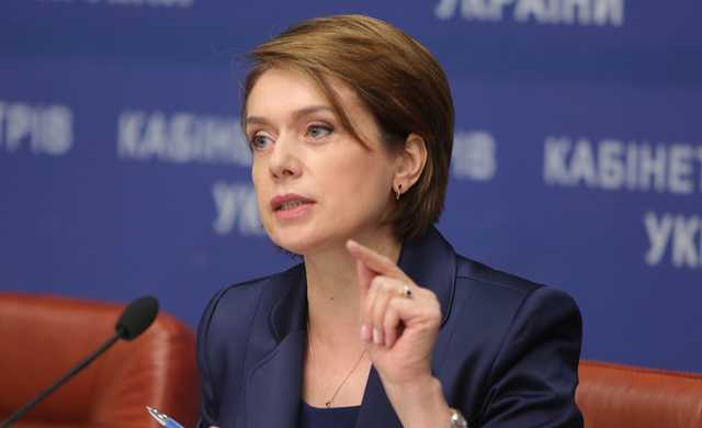 Ницой грубо оскорбила МОН: у Гриневич ответили на скандал с ’’русским миром’’