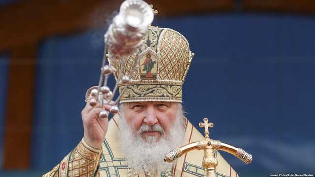 Выстрел в будущее России: протодиакон РПЦ обвинил российских попов в расколе