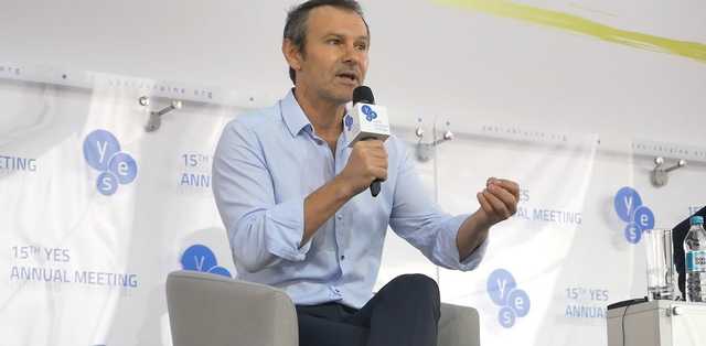 Святослав Вакарчук: Що роблять наші політики останні 27 років? Крадуть!