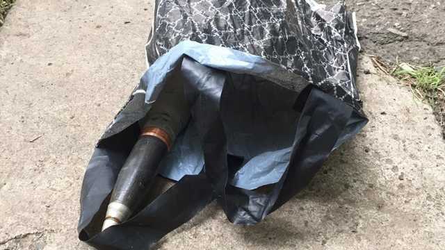 Одессит испугался полицейских и выбросил с 13-го этажа боевой снаряд