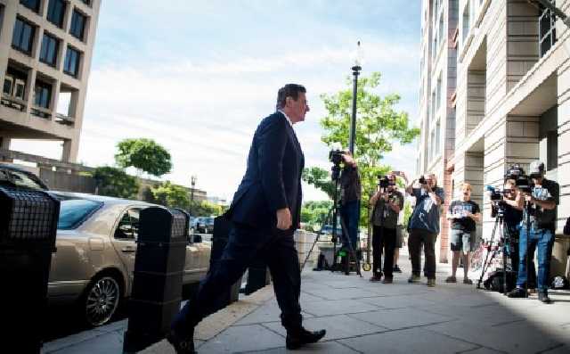 Записки Манафорта розкривають кампанію з впливу