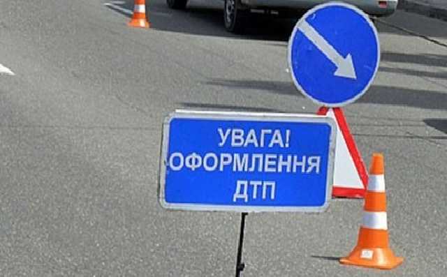 Под Харьковом обнаженную женщину сбила машина: появились подробности