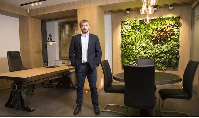 Афера десятиліття: аграрна МММ на Хмельниччині